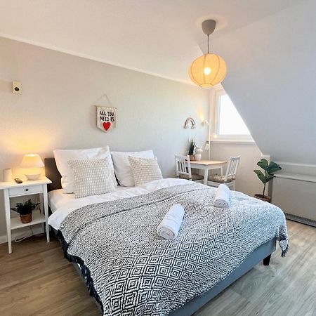 Kleine, Gemuetliche Apartments Im Herzen Von Buesum Luaran gambar